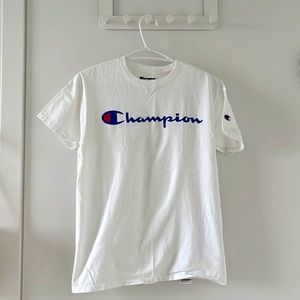 White Champion t shirt🤍